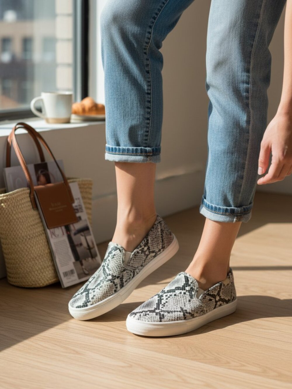 Keds for Kate Spade Sneaker Women's Snake Print Slip On Loafer Shoe size 6